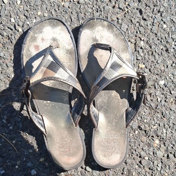 AUTHENTIC BURBERRY Plaid Women's Flats Sandals Size 39 - Picture 3 of 6
